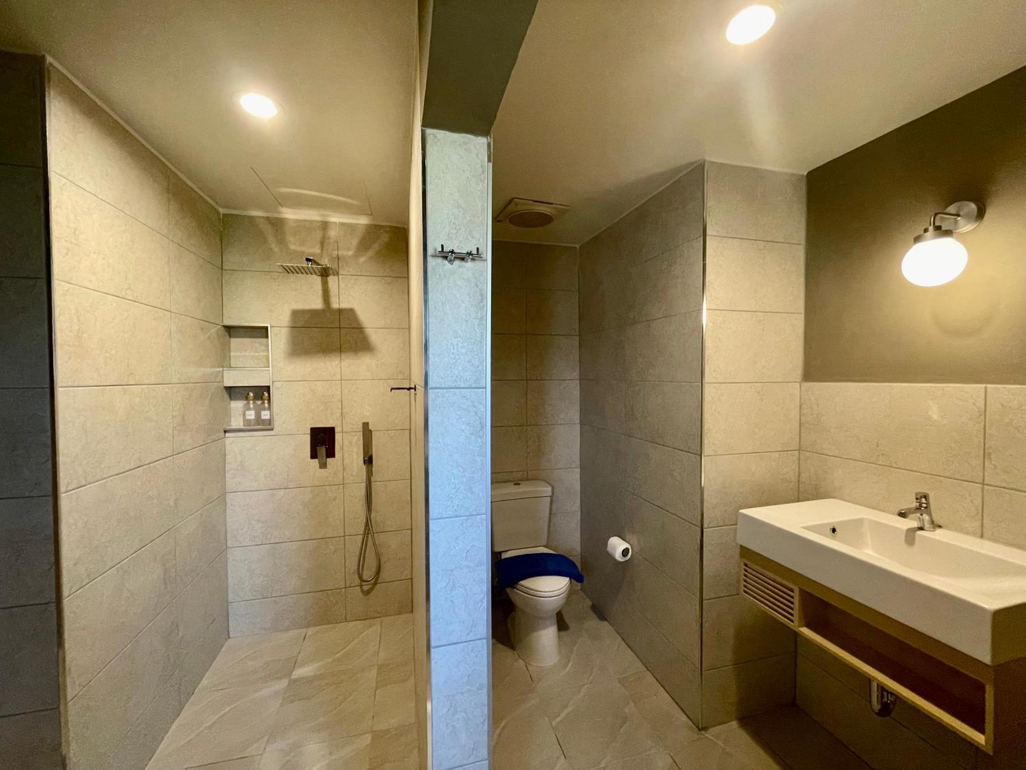 Room Actually Service Apartment Karon Exterior foto